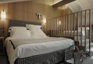 فندق Eden 4*
