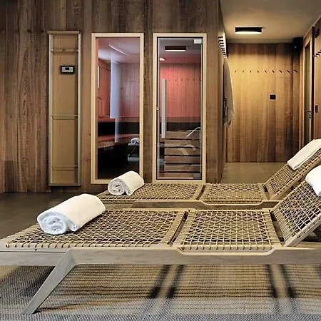 Eden Hotel 4*