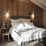 Eden Hotel 4*